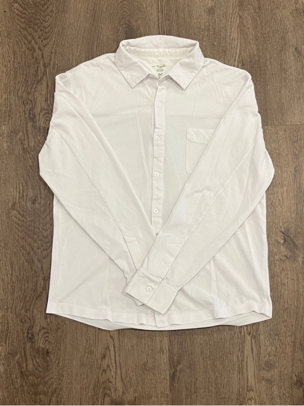 Men's White Long-Sleeve Button-Up Dress Shirt